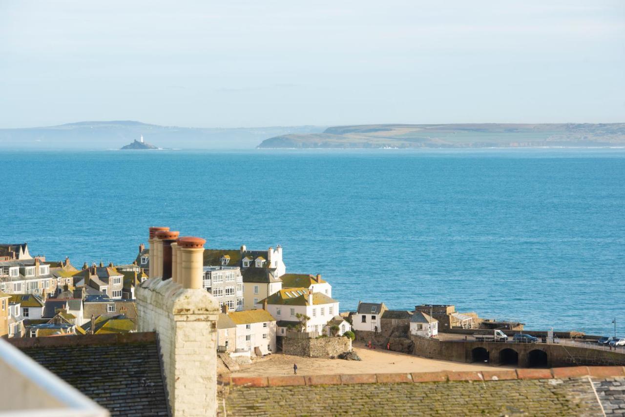 Waves Apartment, St Ives Exteriör bild